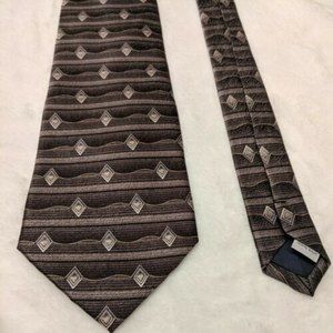Pierre Cardin 100% Silk Tie Geometric  Brown Wide Classic 4 x 60 Waves Diamonds